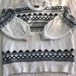 AE American Eagle pattern balloon sleeve sweater M